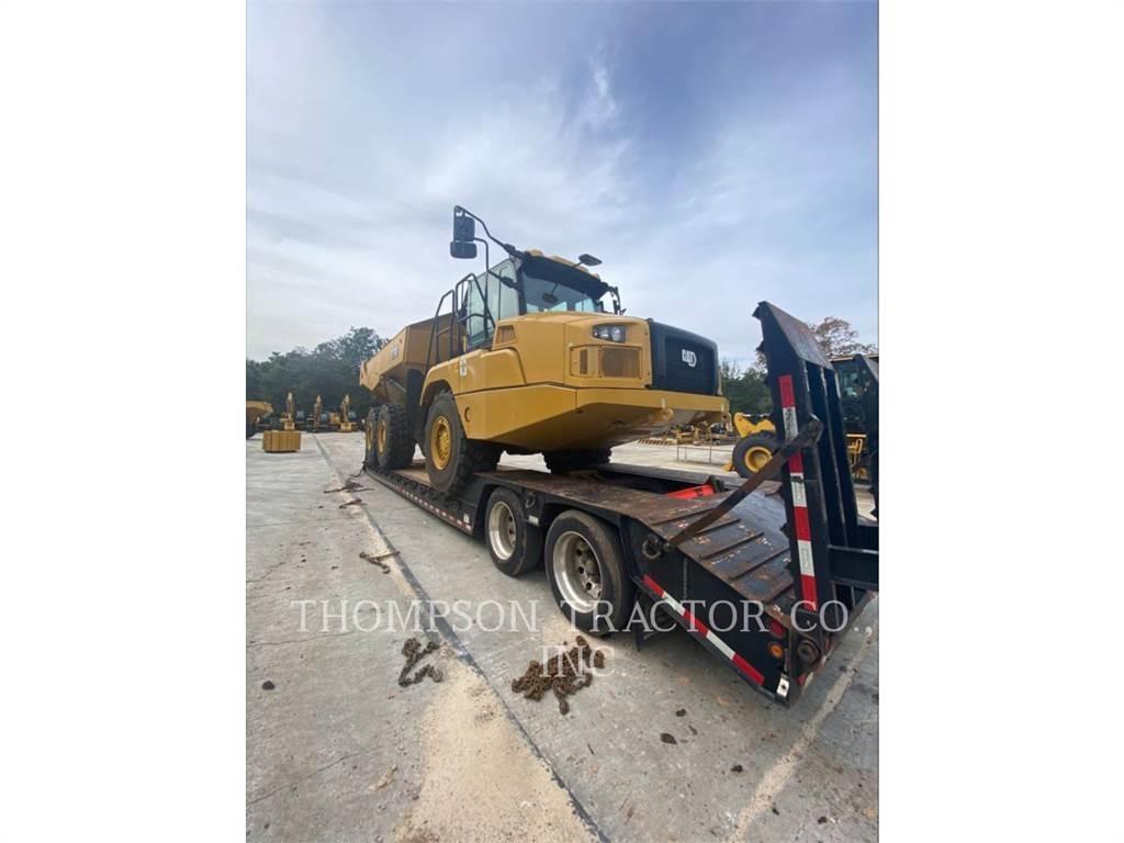 CAT 730 Transportoare articulate