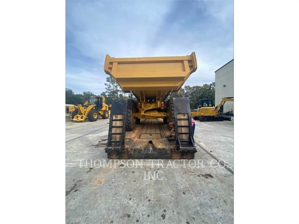 CAT 730 Transportoare articulate