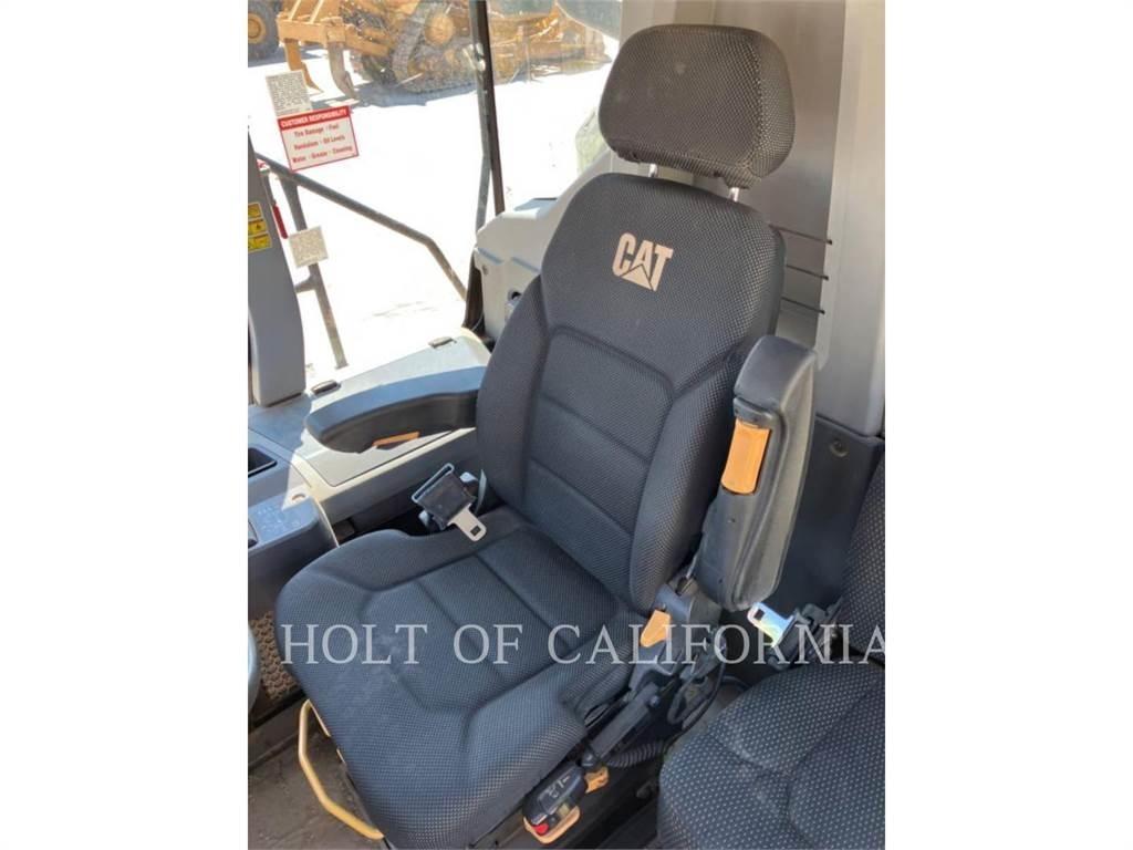 CAT 730 Transportoare articulate
