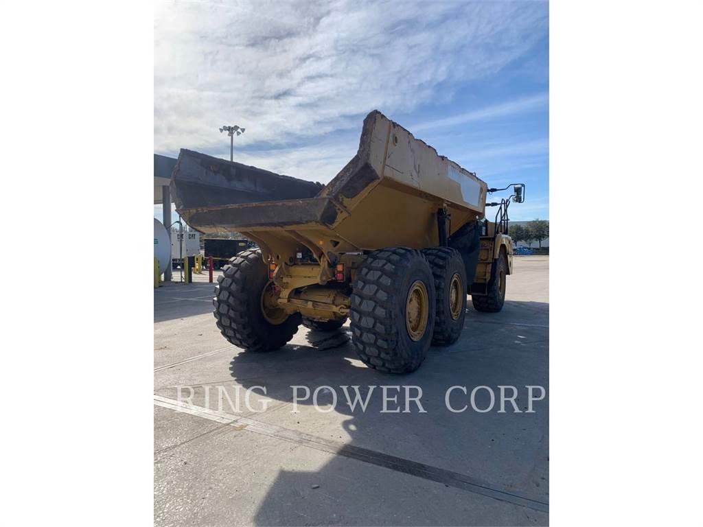 CAT 730 Transportoare articulate