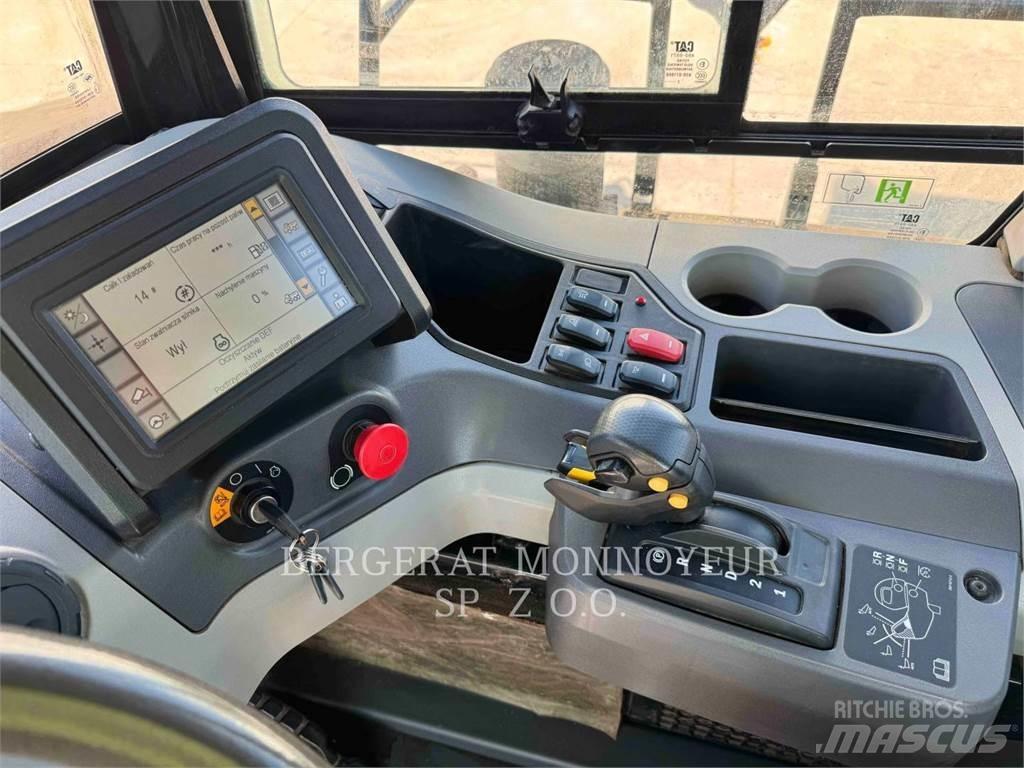 CAT 730 Transportoare articulate