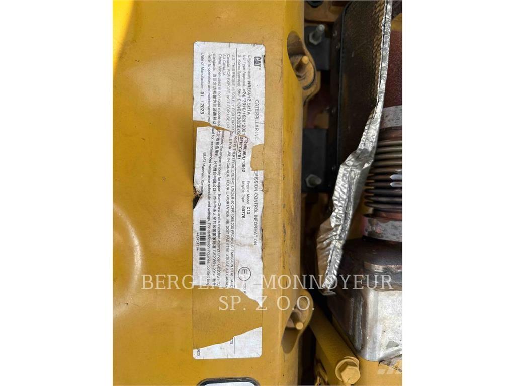 CAT 730 Transportoare articulate