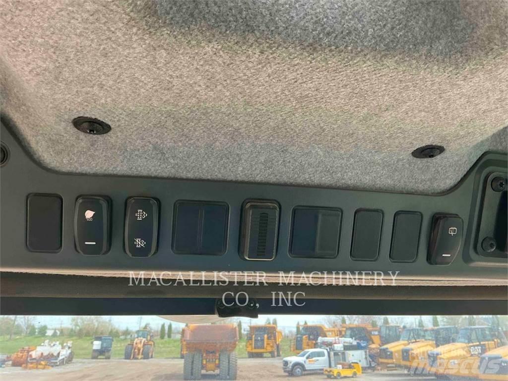 CAT 730 Transportoare articulate