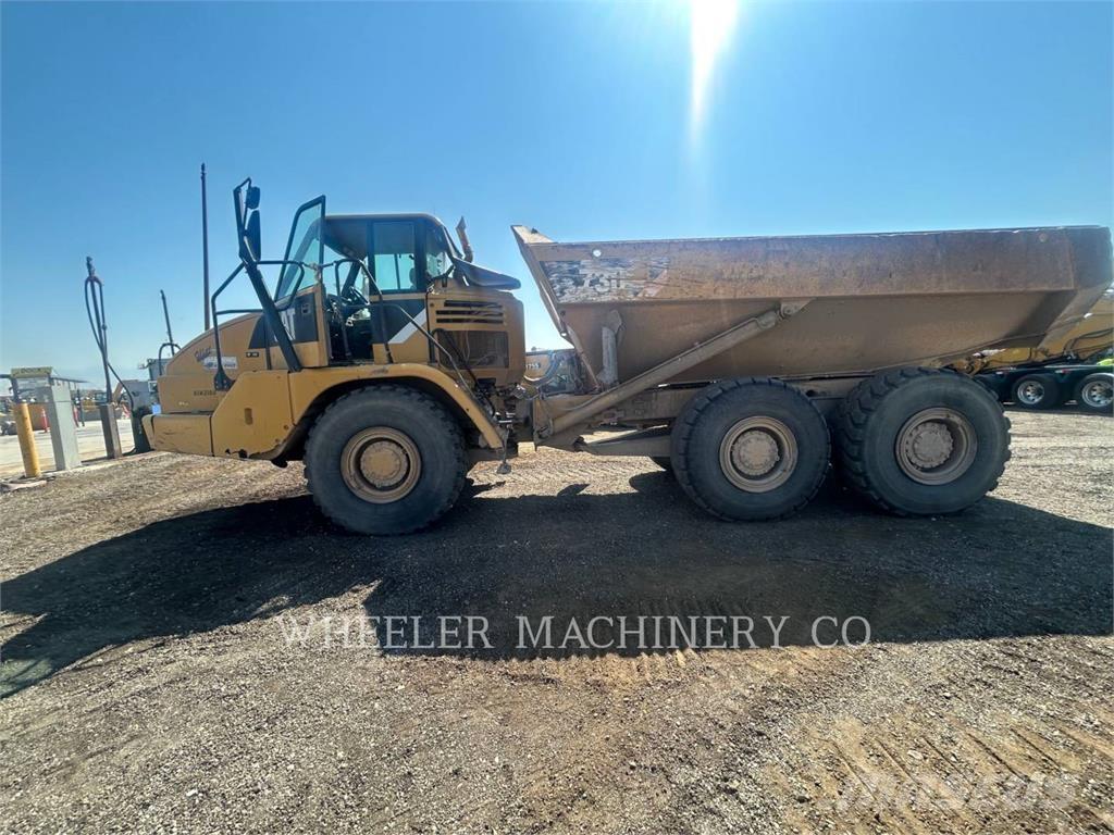 CAT 730 Transportoare articulate