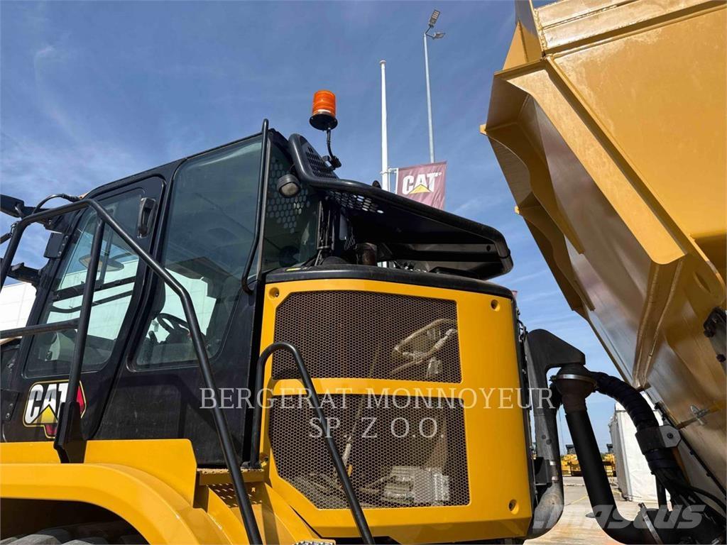 CAT 730 Transportoare articulate