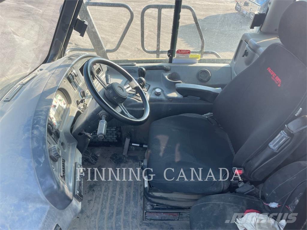 CAT 730 Transportoare articulate