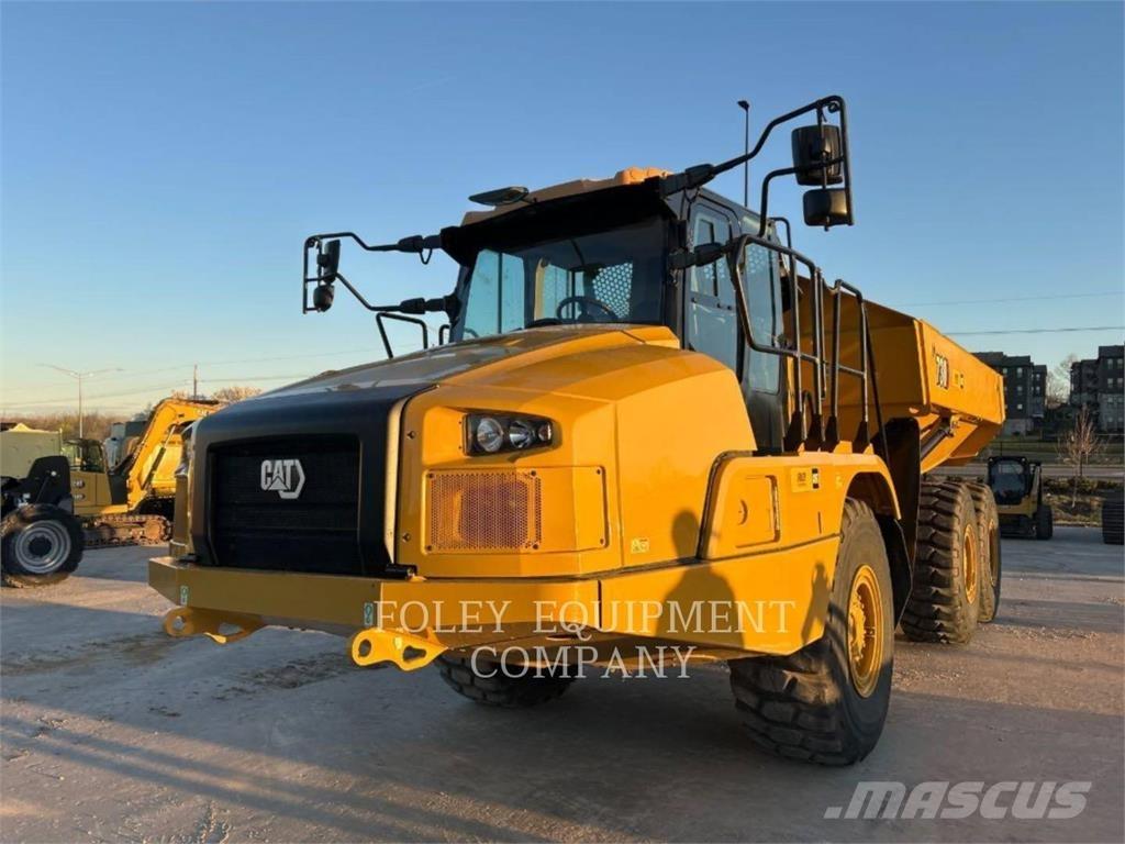 CAT 730-04 Transportoare articulate