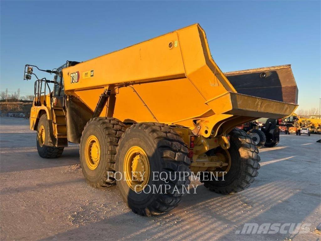 CAT 730-04 Transportoare articulate