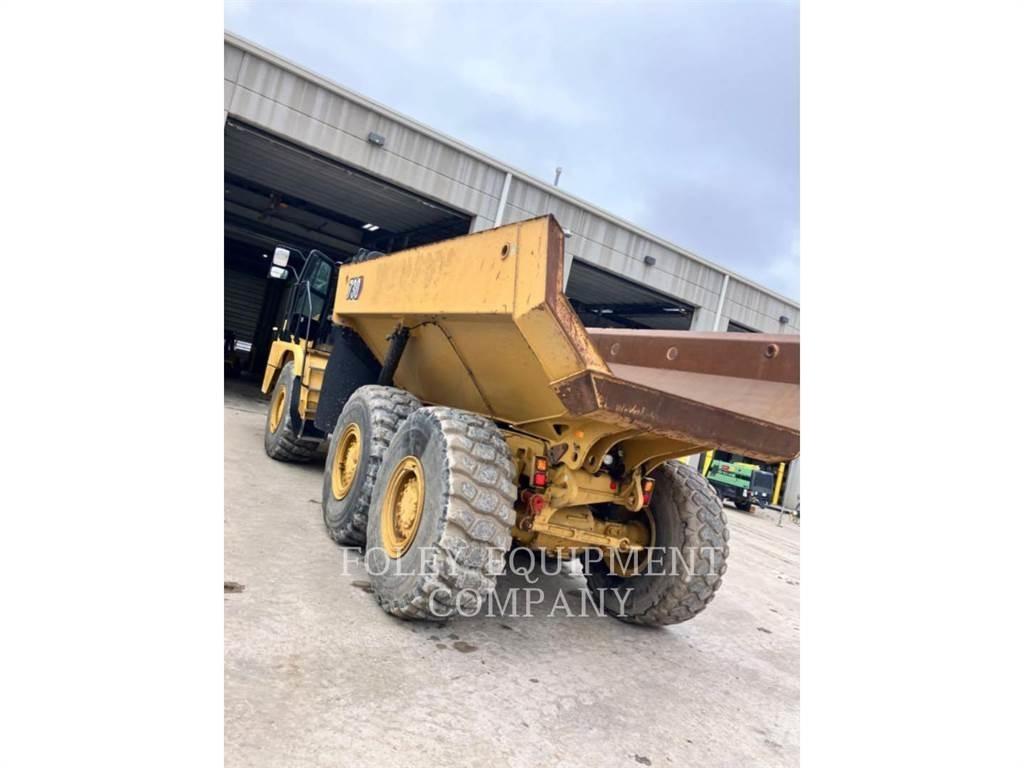 CAT 730-04 Transportoare articulate