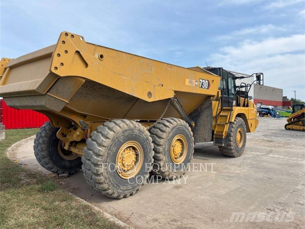 CAT 730-04 Transportoare articulate