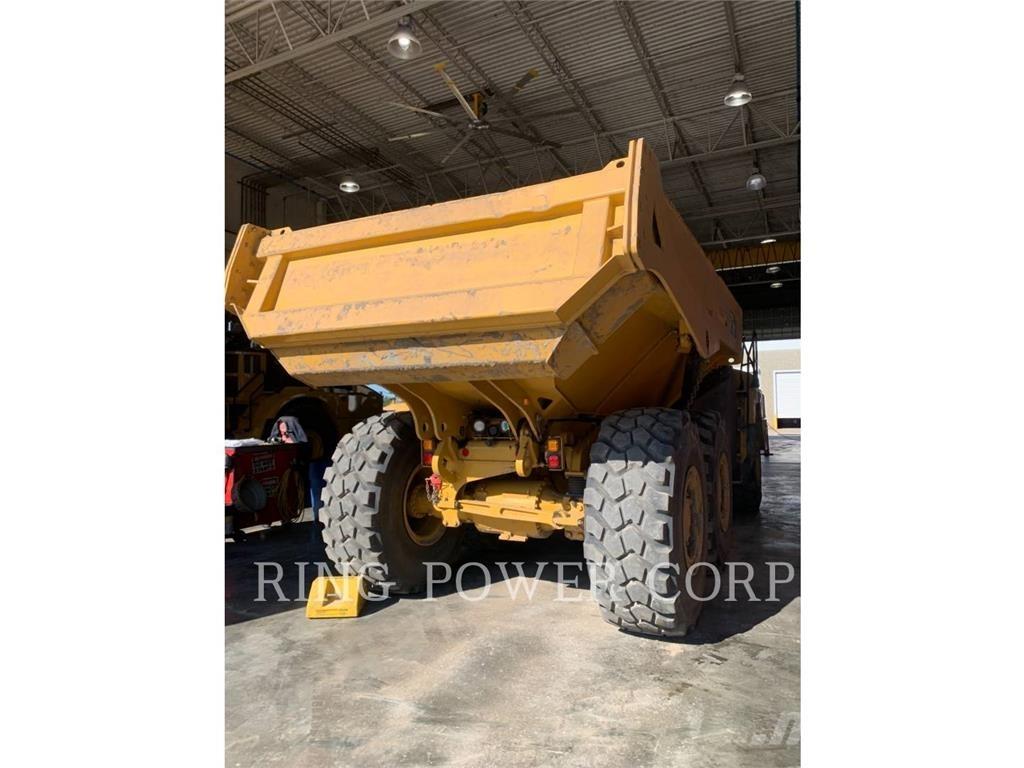 CAT 730TG Transportoare articulate