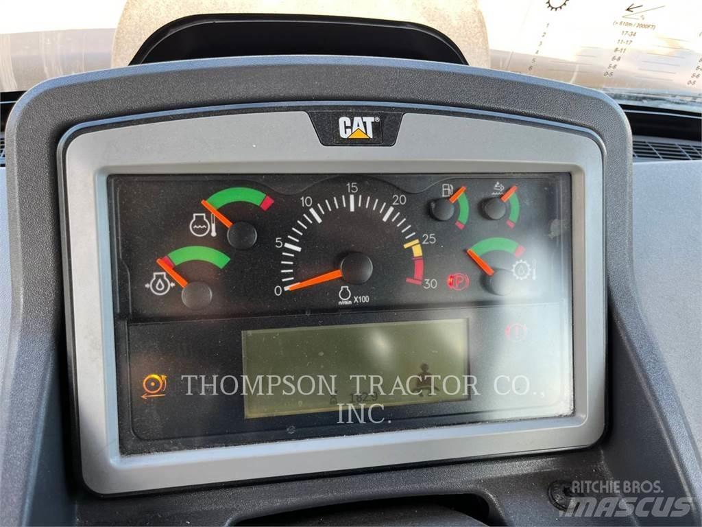CAT 730WW Transportoare articulate