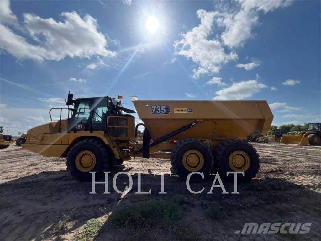 CAT 735 Transportoare articulate
