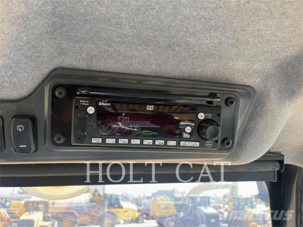 CAT 735 Transportoare articulate