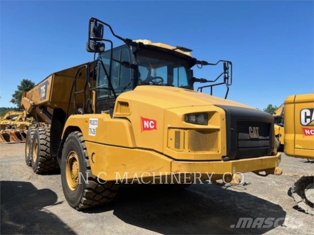 CAT 735 Transportoare articulate