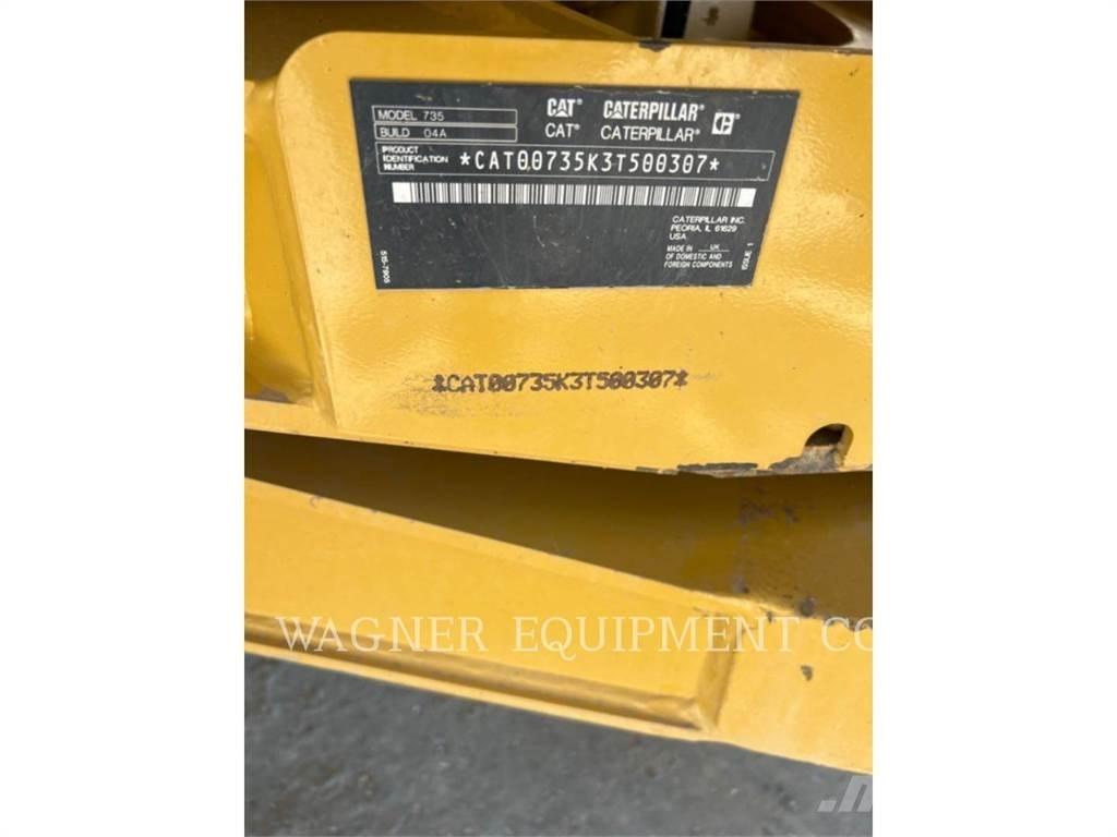 CAT 735 Transportoare articulate