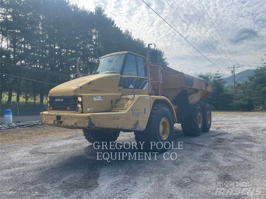 CAT 740 Transportoare articulate