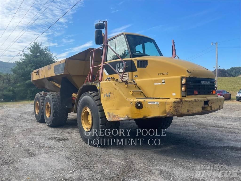 CAT 740 Transportoare articulate