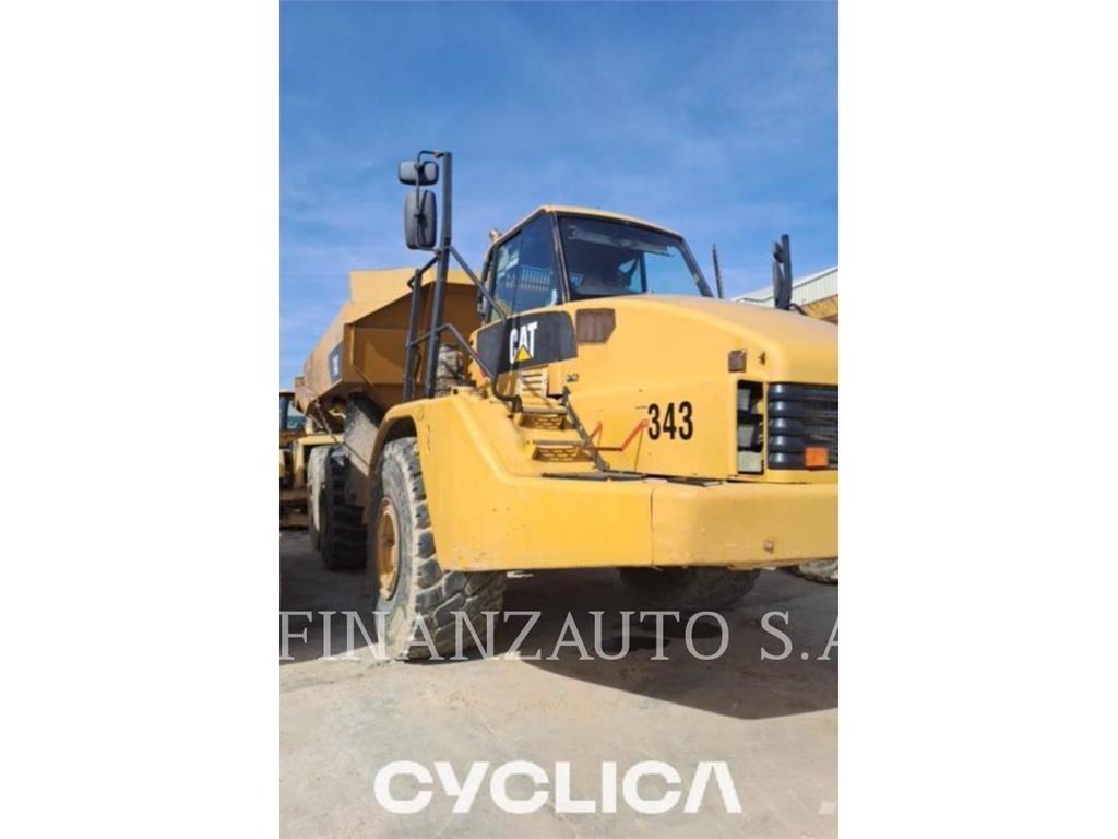 CAT 740 Transportoare articulate