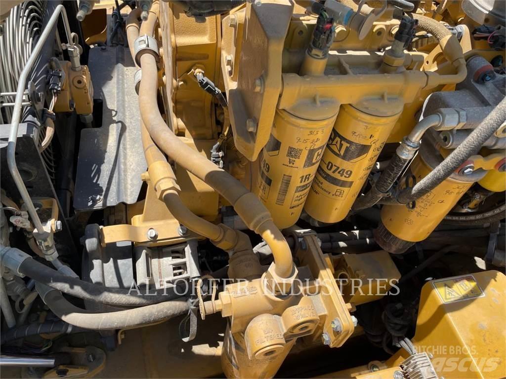 CAT 740B Transportoare articulate