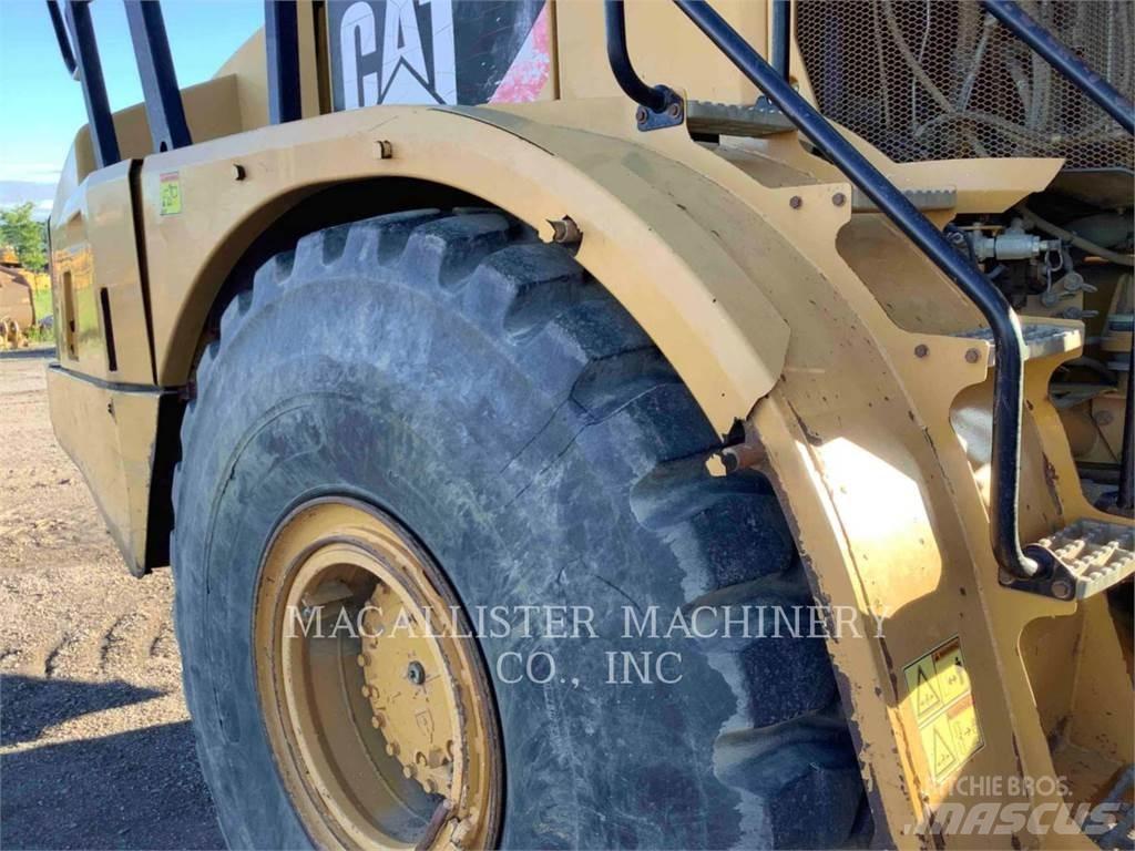 CAT 740B Transportoare articulate