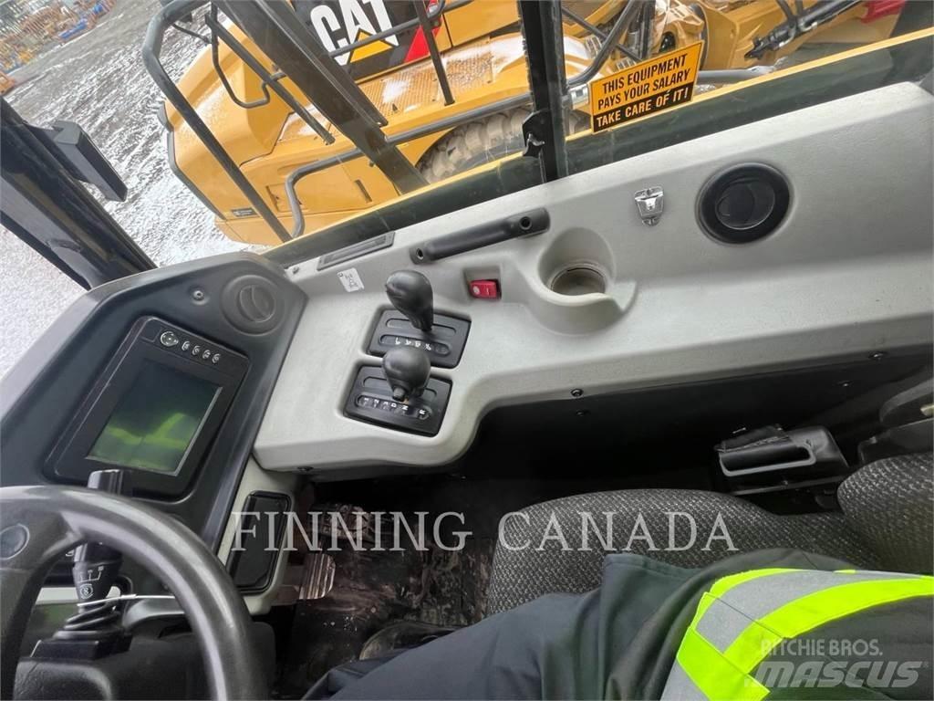 CAT 740B Transportoare articulate