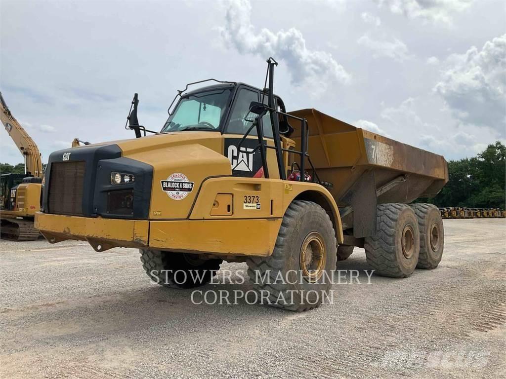 CAT 740B Transportoare articulate