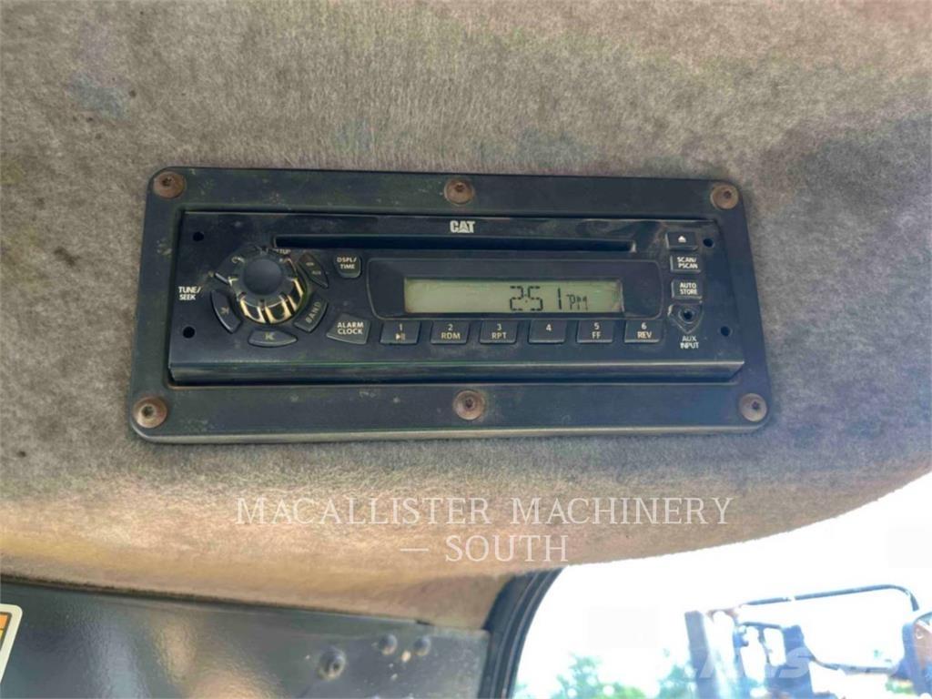 CAT 740B Transportoare articulate