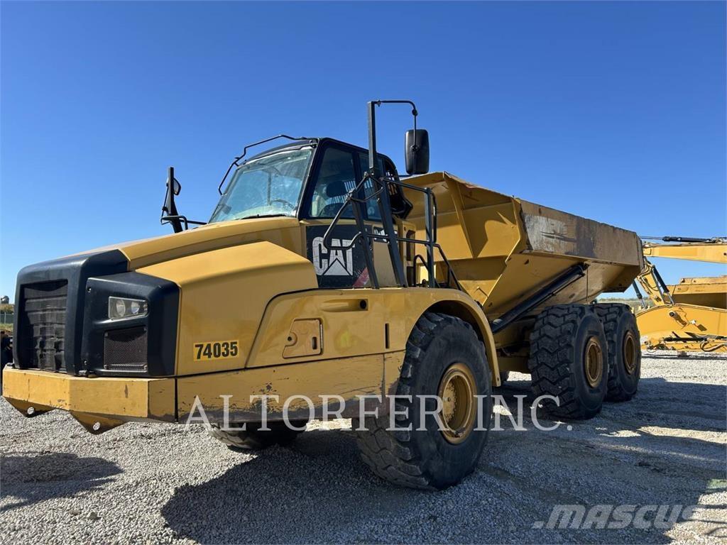 CAT 740B Transportoare articulate