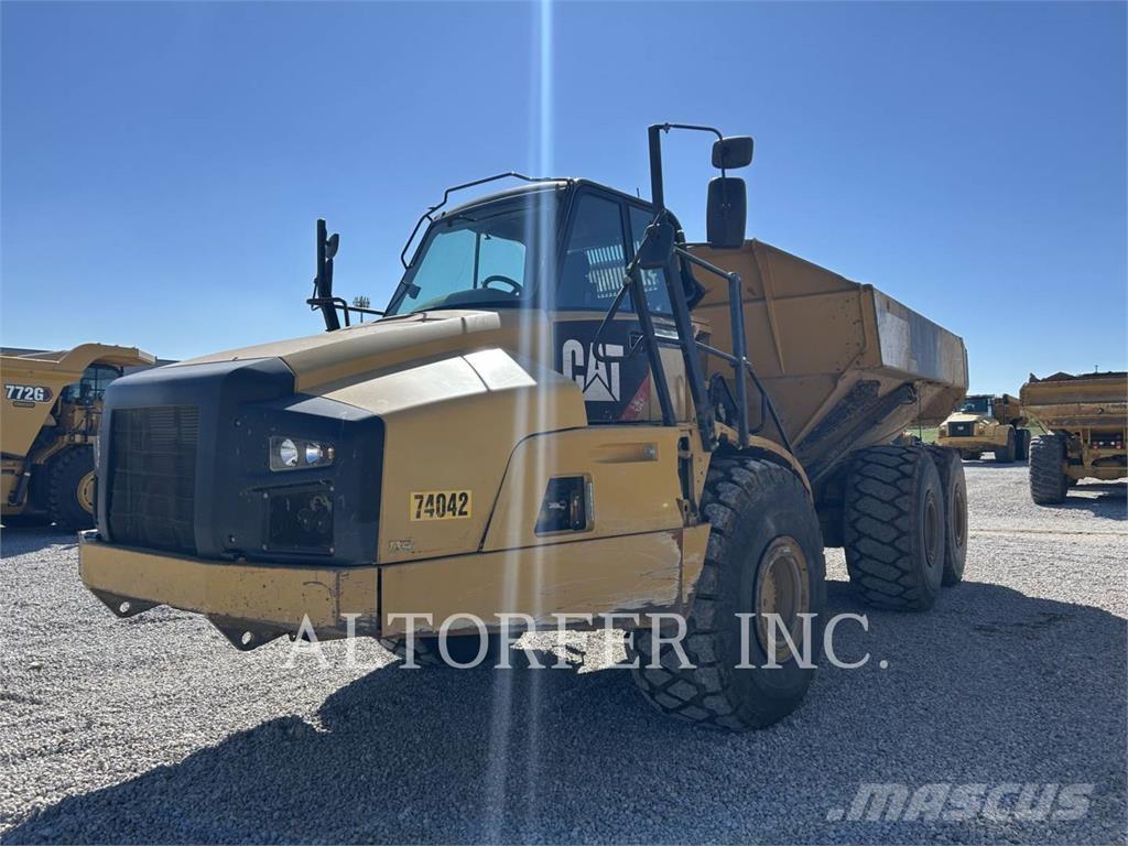 CAT 740B Transportoare articulate