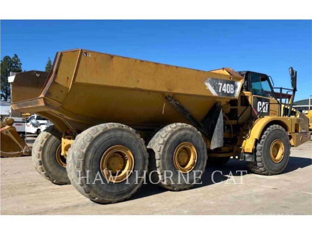 CAT 740B Transportoare articulate