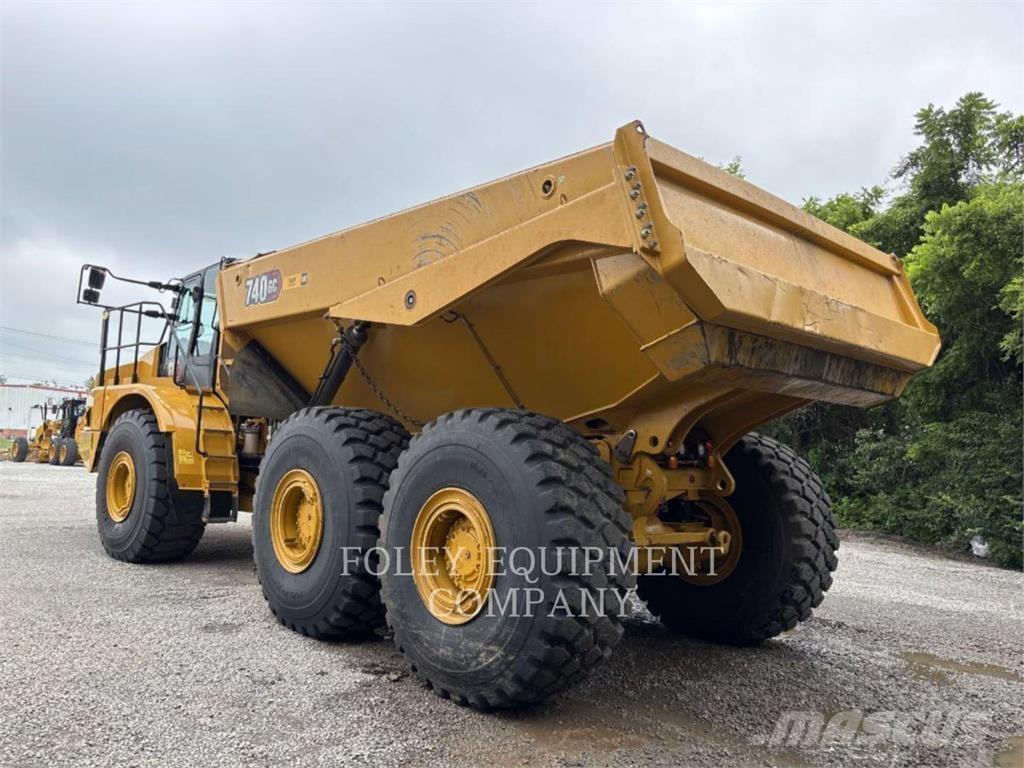 CAT 740GC-04 Transportoare articulate