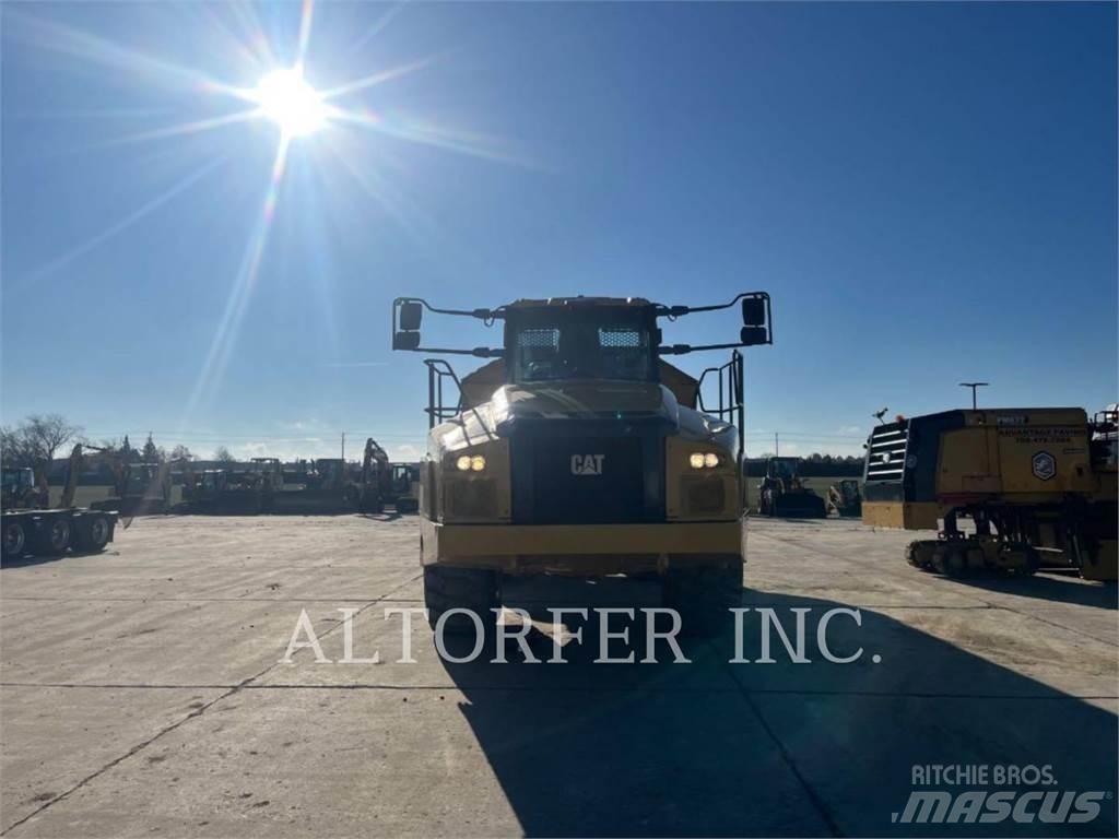 CAT 745 Transportoare articulate