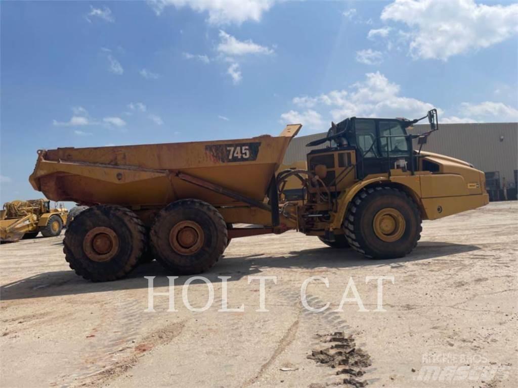 CAT 745 Transportoare articulate