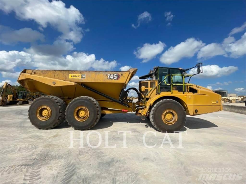 CAT 745 Transportoare articulate