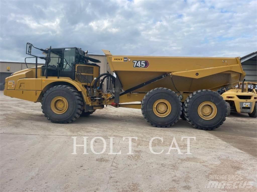 CAT 745 Transportoare articulate
