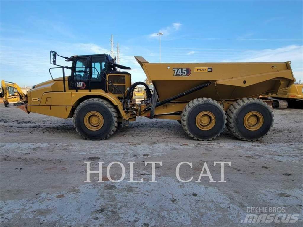 CAT 745 Transportoare articulate