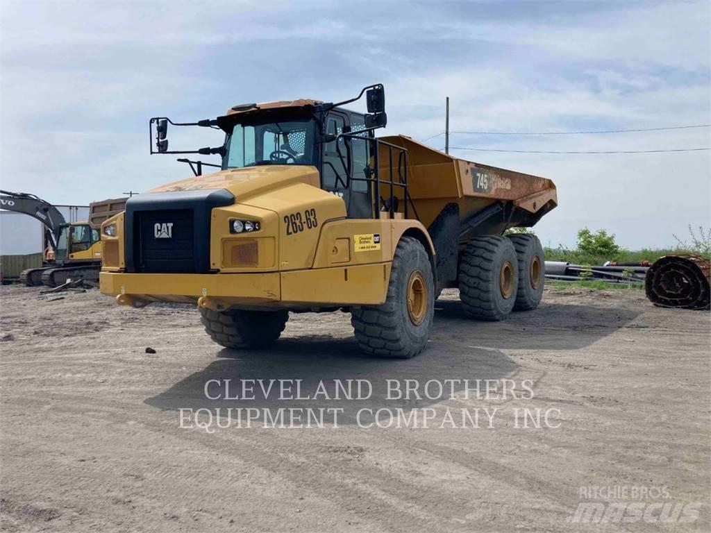 CAT 745 Transportoare articulate