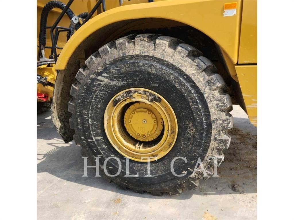 CAT 745 Transportoare articulate