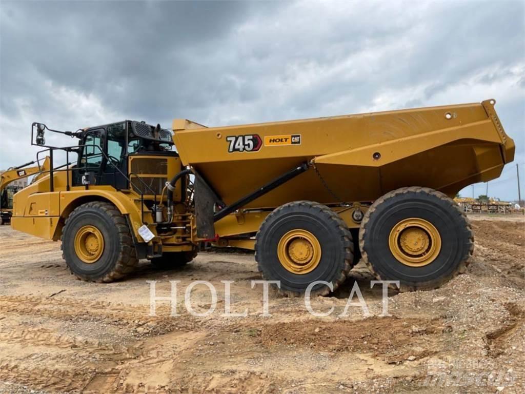CAT 745 Transportoare articulate