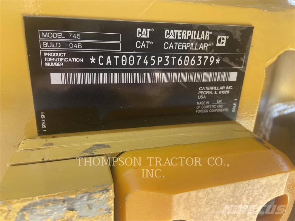 CAT 745 Transportoare articulate