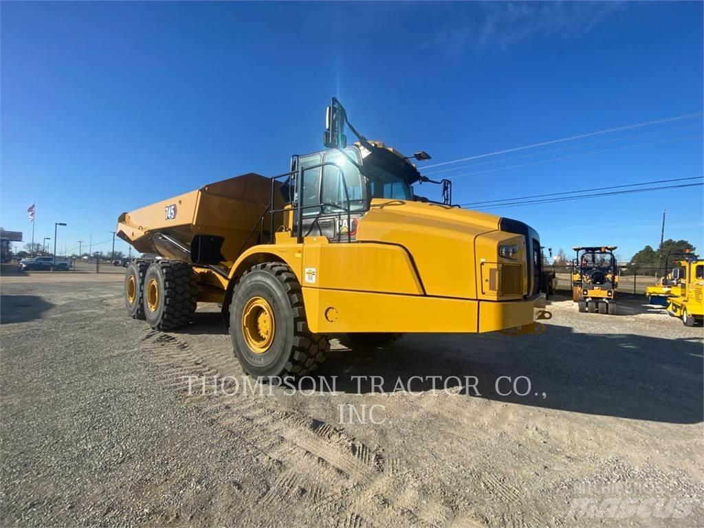 CAT 745 Transportoare articulate