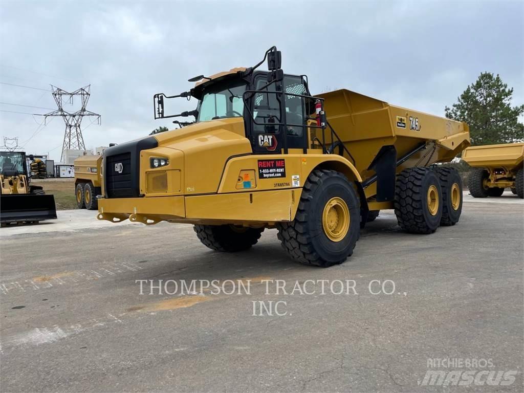 CAT 745 Transportoare articulate
