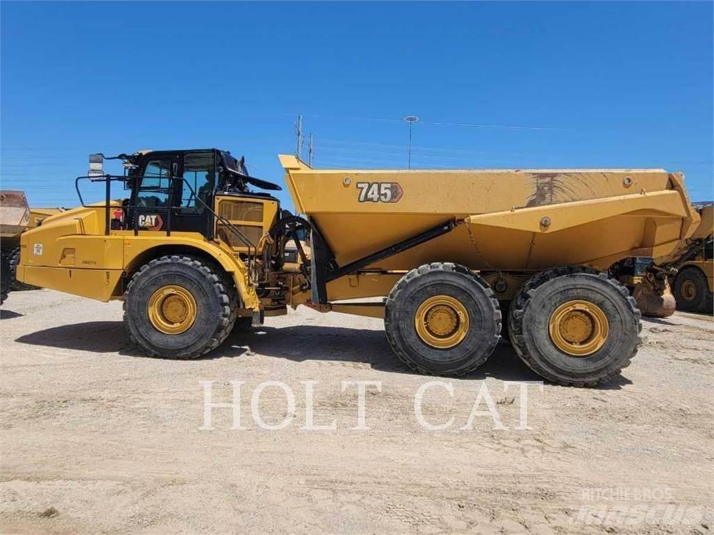 CAT 745 Transportoare articulate