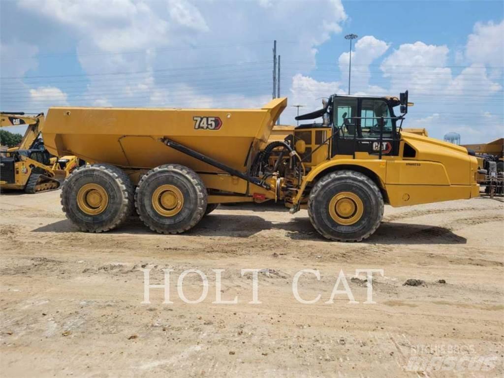 CAT 745 Transportoare articulate