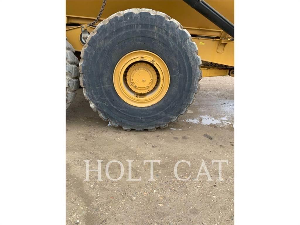 CAT 745 Transportoare articulate