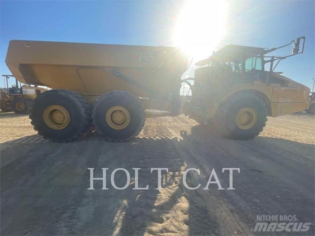 CAT 745 Transportoare articulate