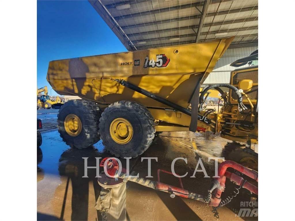CAT 745 Transportoare articulate