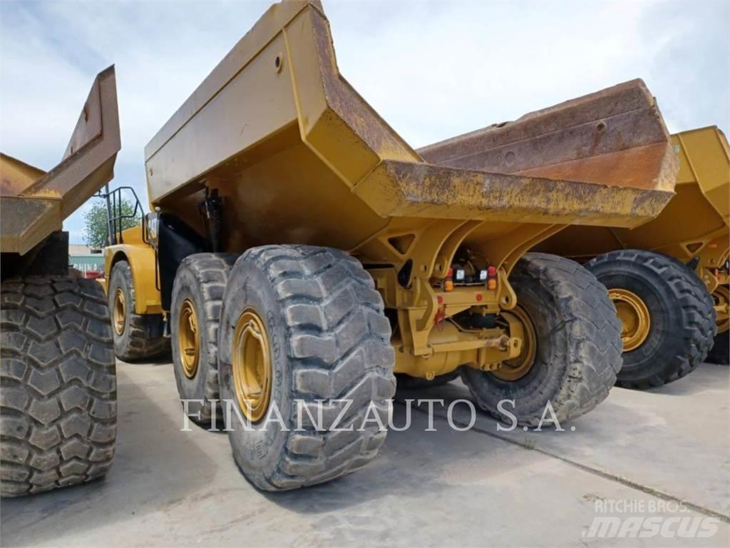 CAT 745 Transportoare articulate