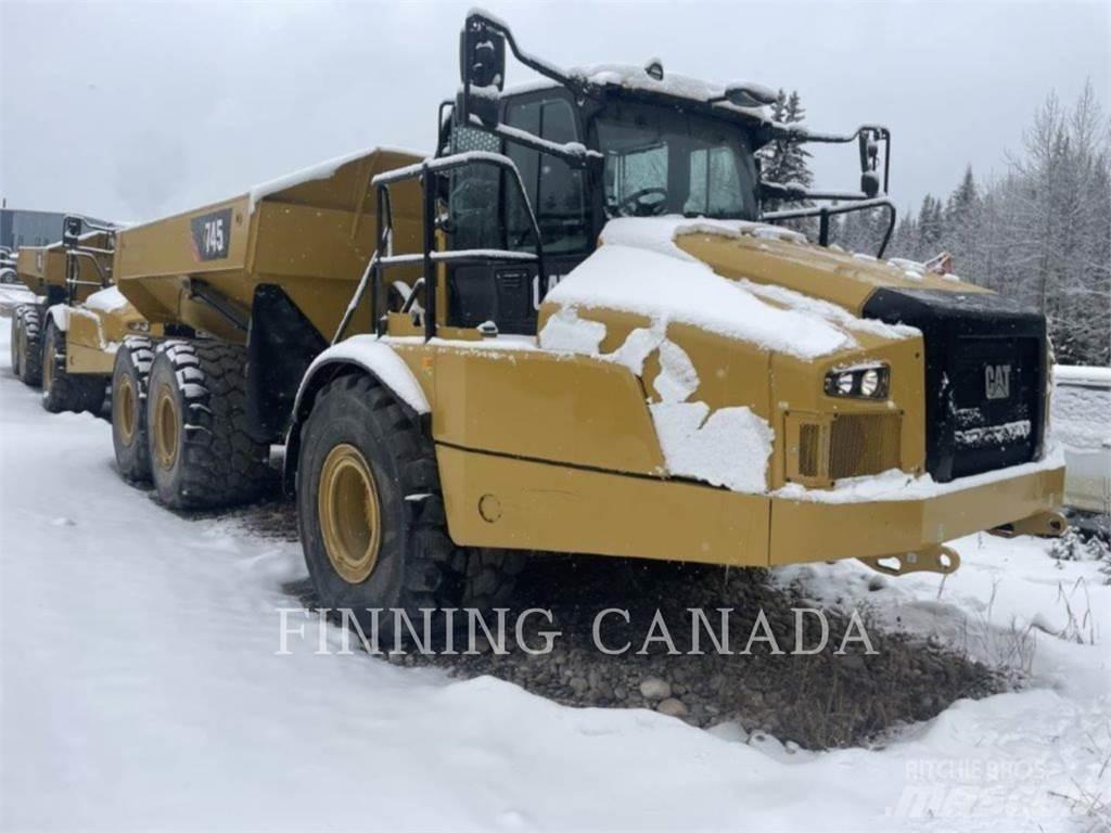 CAT 745 Transportoare articulate